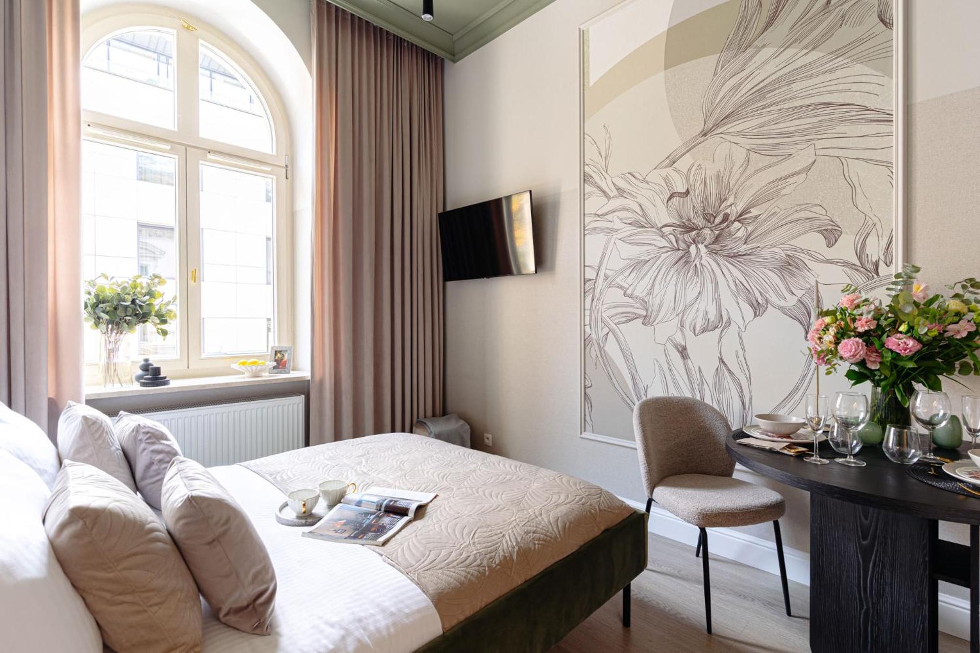 Garden - Loftaffair Collection Apartment Krakow Bagian luar foto