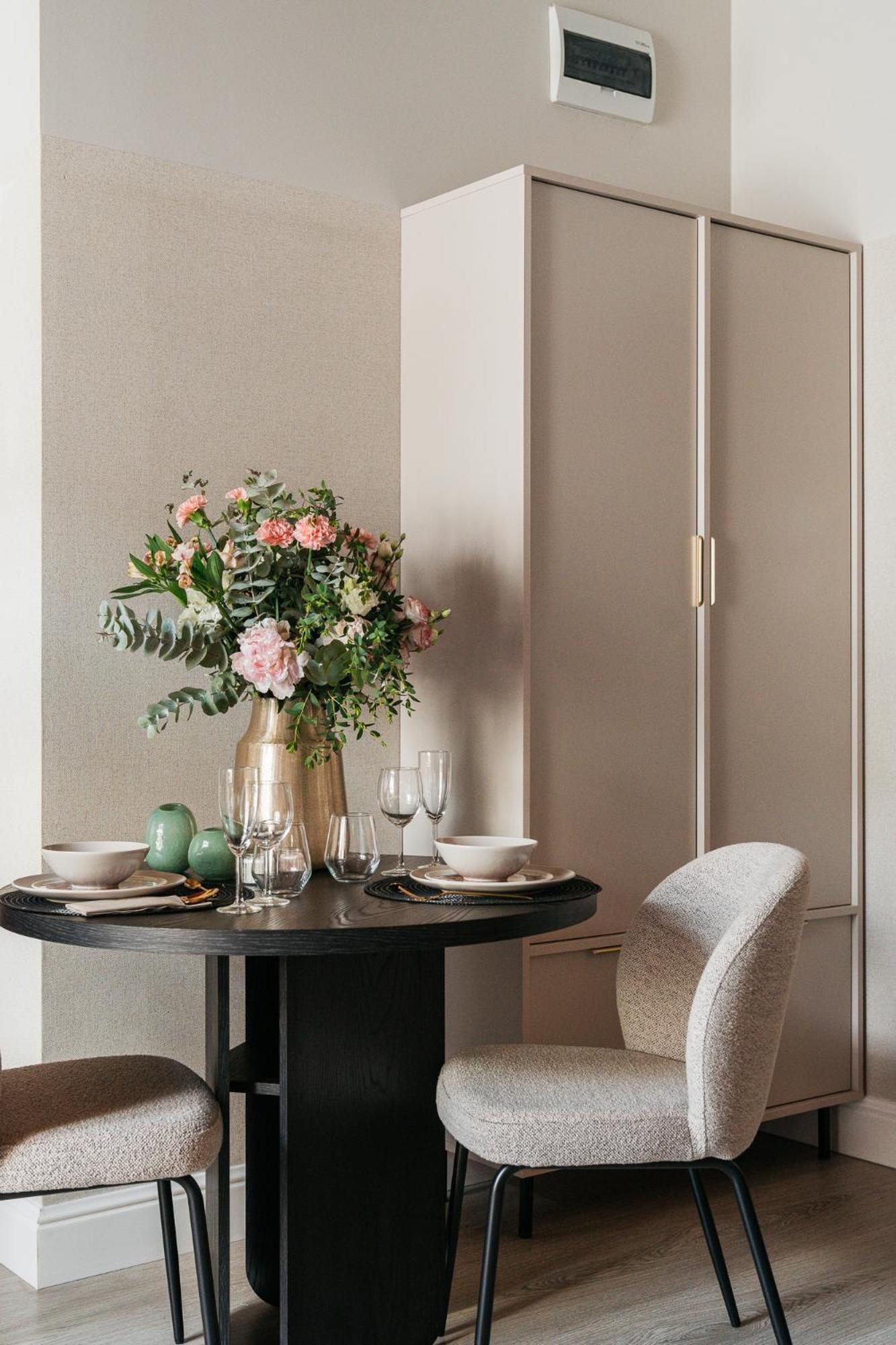 Garden - Loftaffair Collection Apartment Krakow Bagian luar foto